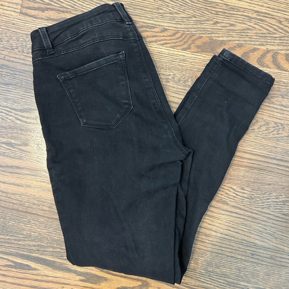 Blue Spice Women's Skinny Jeans - Black